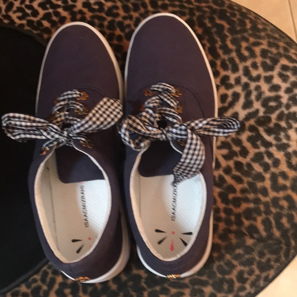 Isaac Mizrahi Live navy sneakers, like new! - Picture 2 of 6